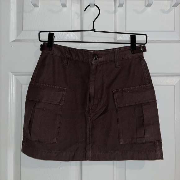 Aritzia TNA Supply Cargo Mini Skirt - Picture 5 of 7